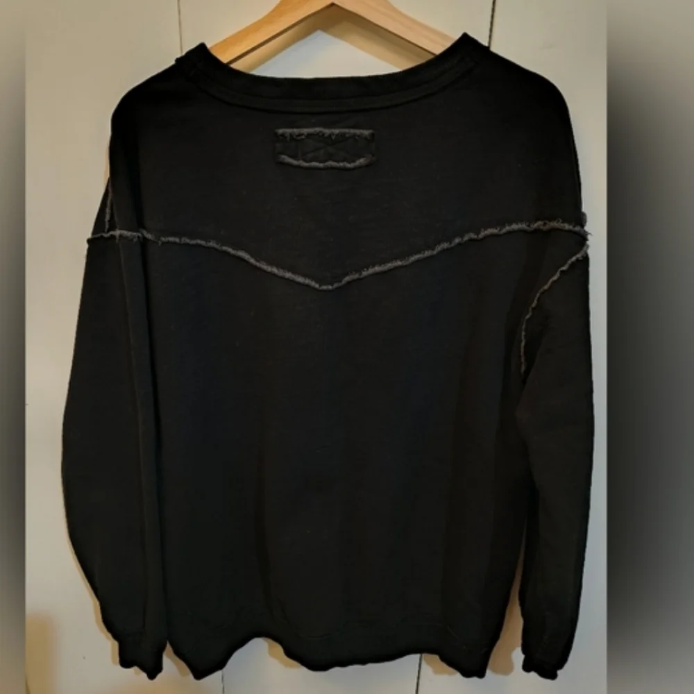 Free People We The Free black Wallace Pullover - Picture 4 of 9